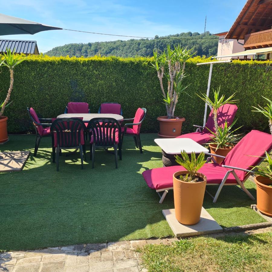 Ferienappartement Persang Gbr Eppenbrunn Esterno foto