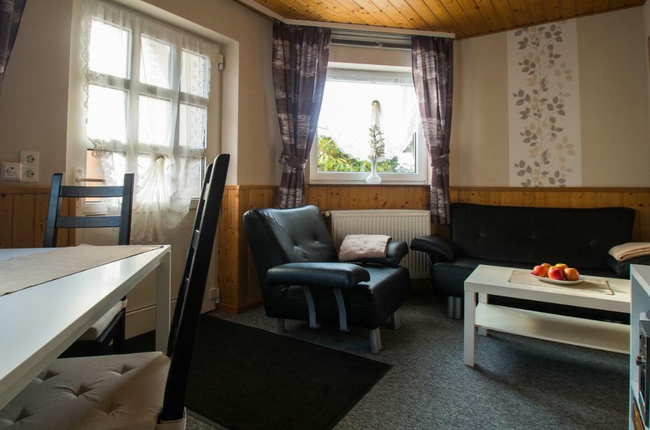 Ferienappartement Persang Gbr Eppenbrunn Esterno foto